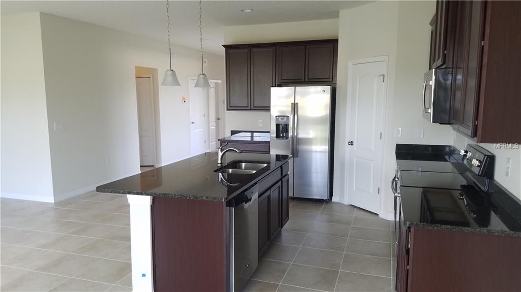 1012 GLAZEBROOK LOOP, ORANGE CITY, Florida 32763, 3 Bedrooms Bedrooms, 7 Rooms Rooms,2 BathroomsBathrooms,Residential,For sale,GLAZEBROOK,W7636629