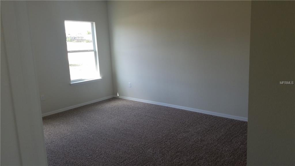 1012 GLAZEBROOK LOOP, ORANGE CITY, Florida 32763, 3 Bedrooms Bedrooms, 7 Rooms Rooms,2 BathroomsBathrooms,Residential,For sale,GLAZEBROOK,W7636629