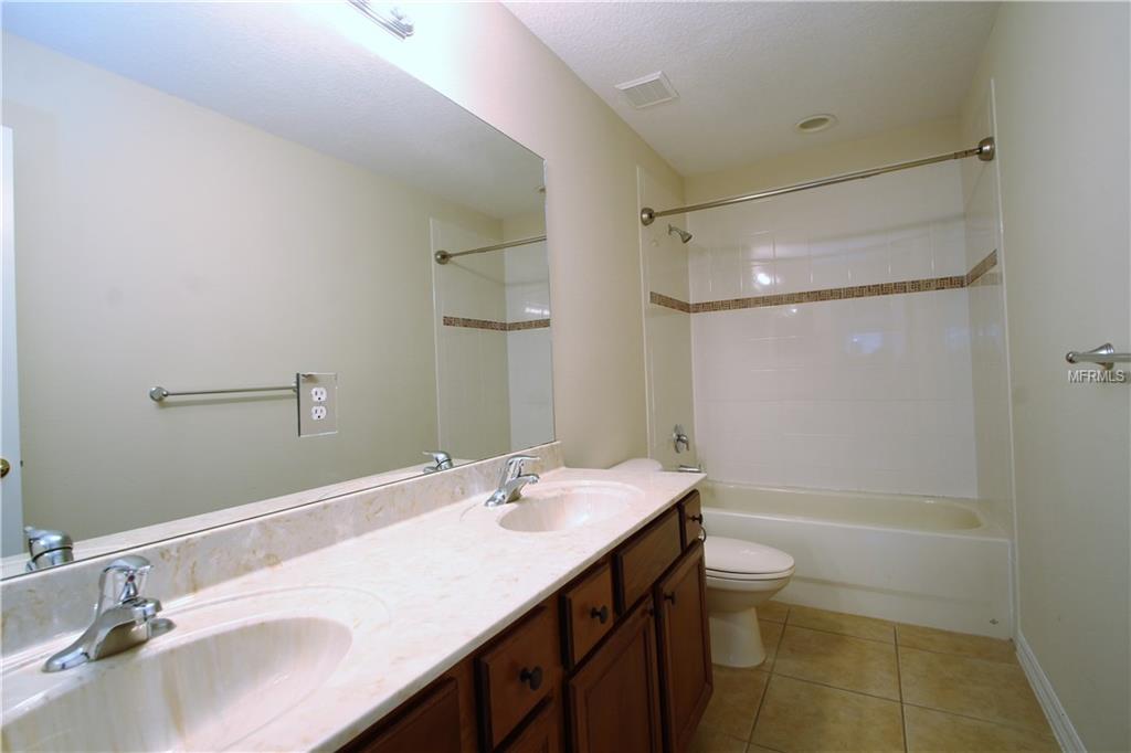 1622 SONG SPARROW COURT, SANFORD, Florida 32773, 5 Bedrooms Bedrooms, 10 Rooms Rooms,4 BathroomsBathrooms,Residential,For sale,SONG SPARROW,O5555801