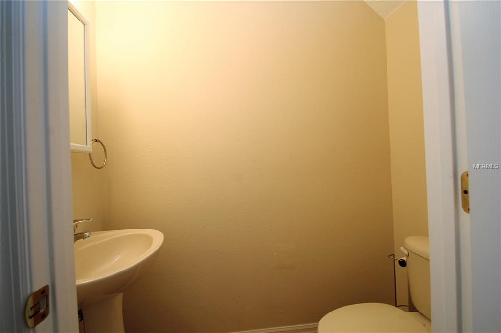 1622 SONG SPARROW COURT, SANFORD, Florida 32773, 5 Bedrooms Bedrooms, 10 Rooms Rooms,4 BathroomsBathrooms,Residential,For sale,SONG SPARROW,O5555801