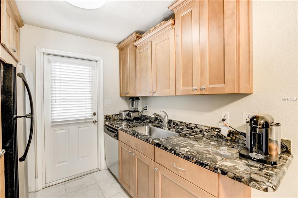 208 DANUBE AVENUE, TAMPA, Florida 33606, 2 Bedrooms Bedrooms, 4 Rooms Rooms,2 BathroomsBathrooms,Residential,For sale,DANUBE,T2923671