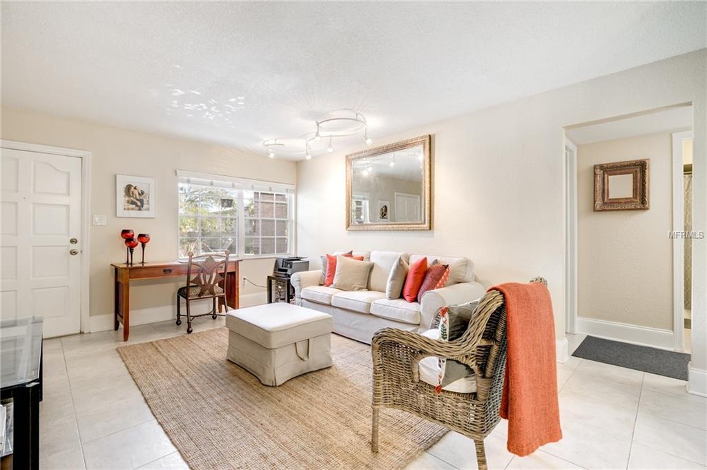 208 DANUBE AVENUE, TAMPA, Florida 33606, 2 Bedrooms Bedrooms, 4 Rooms Rooms,2 BathroomsBathrooms,Residential,For sale,DANUBE,T2923671