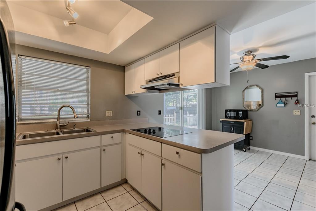 7708 W POCAHONTAS AVENUE, TAMPA, Florida 33615, 4 Bedrooms Bedrooms, 7 Rooms Rooms,2 BathroomsBathrooms,Residential,For sale,POCAHONTAS,U7846672