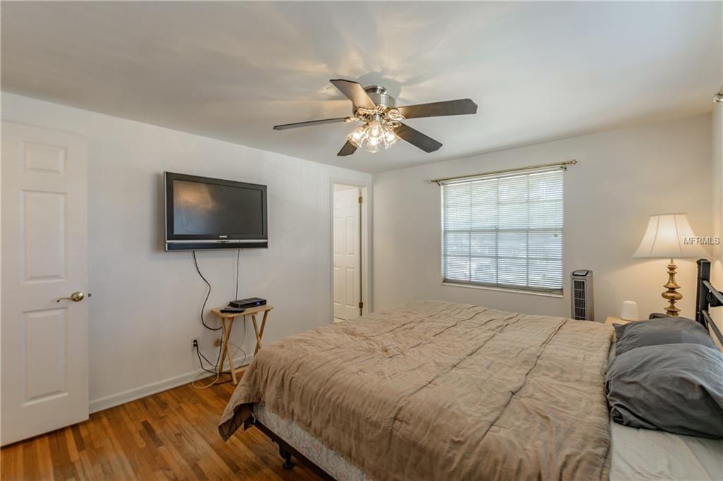 7708 W POCAHONTAS AVENUE, TAMPA, Florida 33615, 4 Bedrooms Bedrooms, 7 Rooms Rooms,2 BathroomsBathrooms,Residential,For sale,POCAHONTAS,U7846672