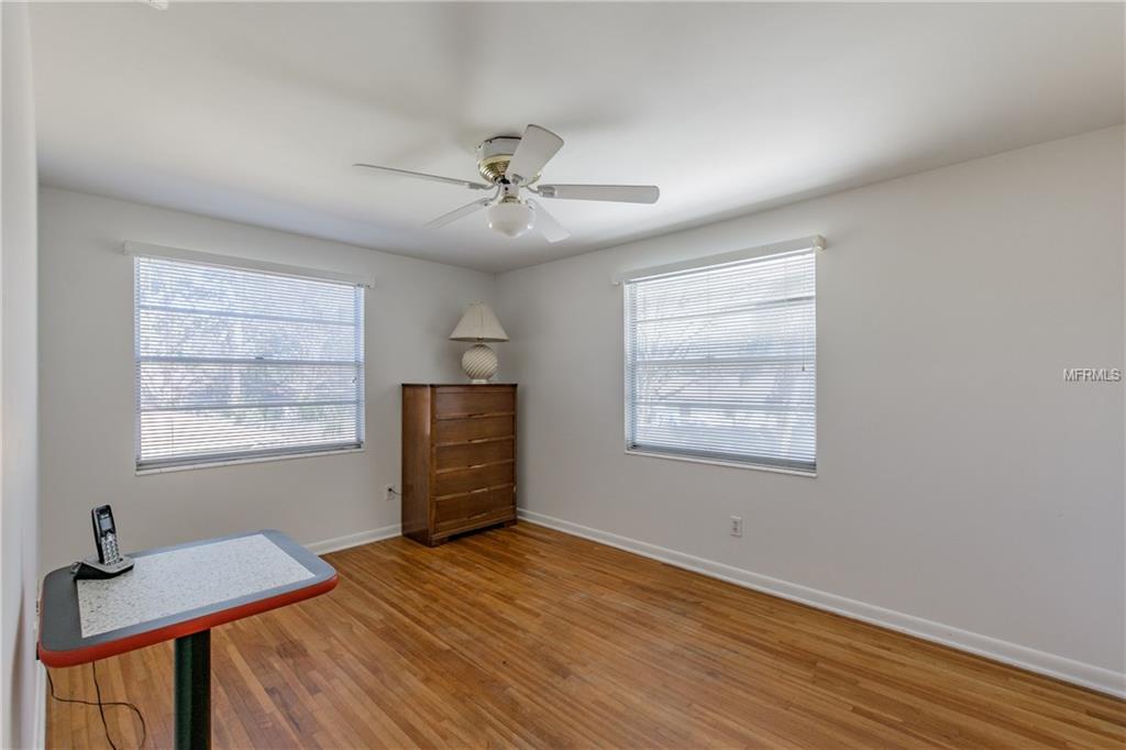 7708 W POCAHONTAS AVENUE, TAMPA, Florida 33615, 4 Bedrooms Bedrooms, 7 Rooms Rooms,2 BathroomsBathrooms,Residential,For sale,POCAHONTAS,U7846672