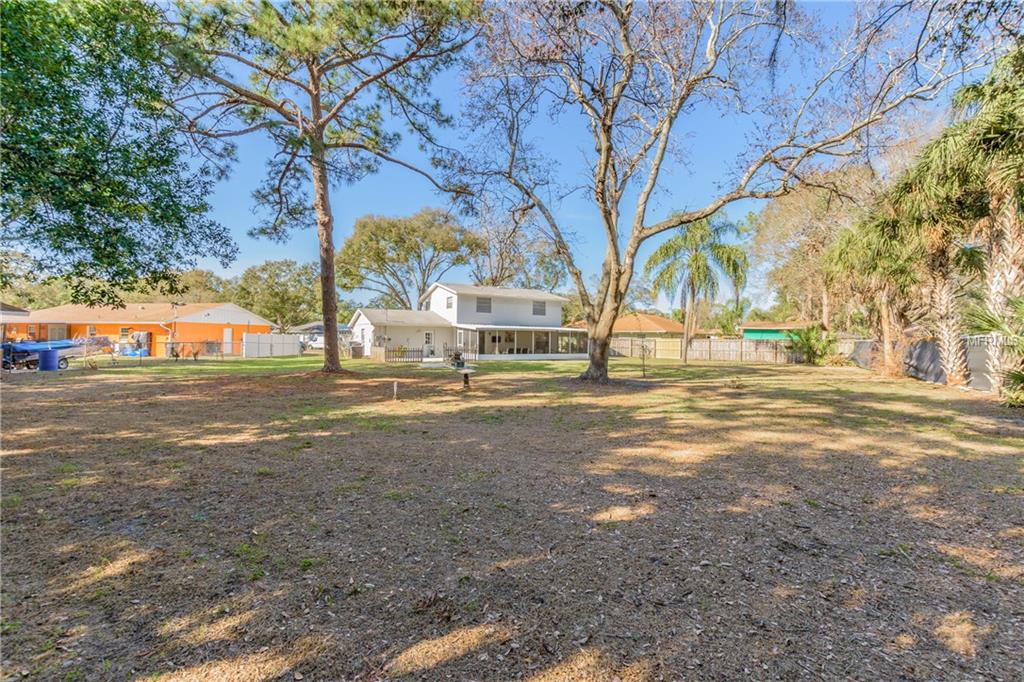 7708 W POCAHONTAS AVENUE, TAMPA, Florida 33615, 4 Bedrooms Bedrooms, 7 Rooms Rooms,2 BathroomsBathrooms,Residential,For sale,POCAHONTAS,U7846672