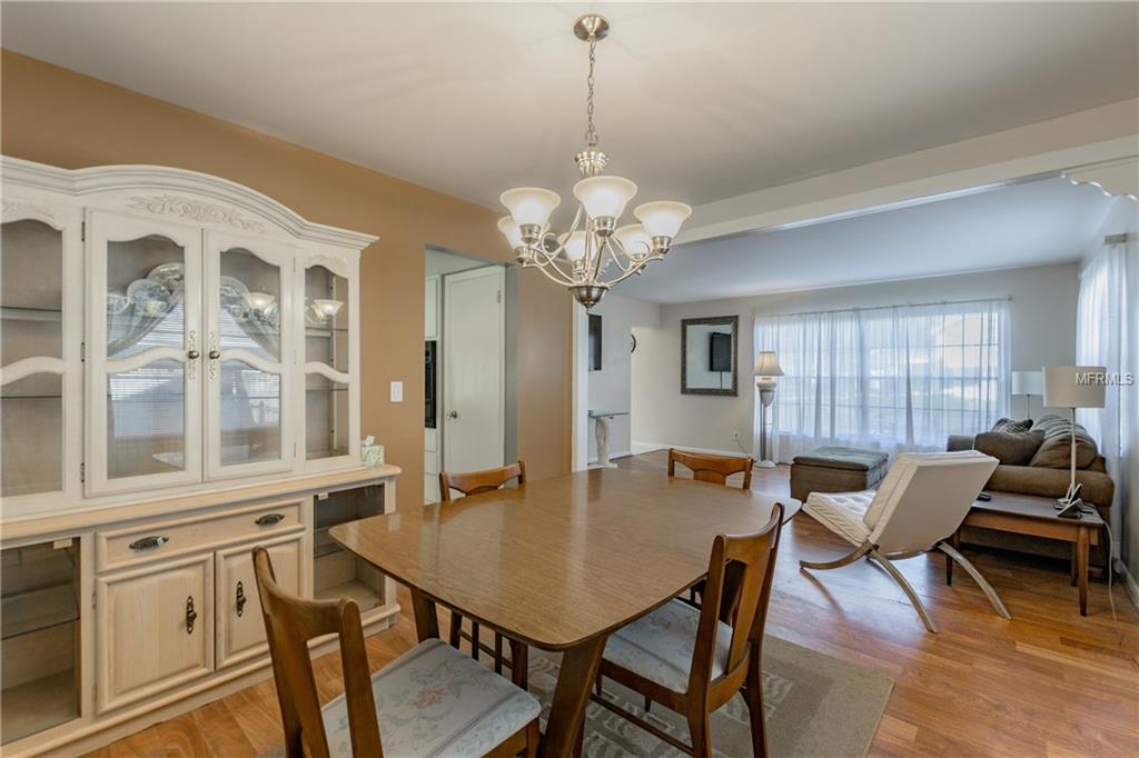 7708 W POCAHONTAS AVENUE, TAMPA, Florida 33615, 4 Bedrooms Bedrooms, 7 Rooms Rooms,2 BathroomsBathrooms,Residential,For sale,POCAHONTAS,U7846672