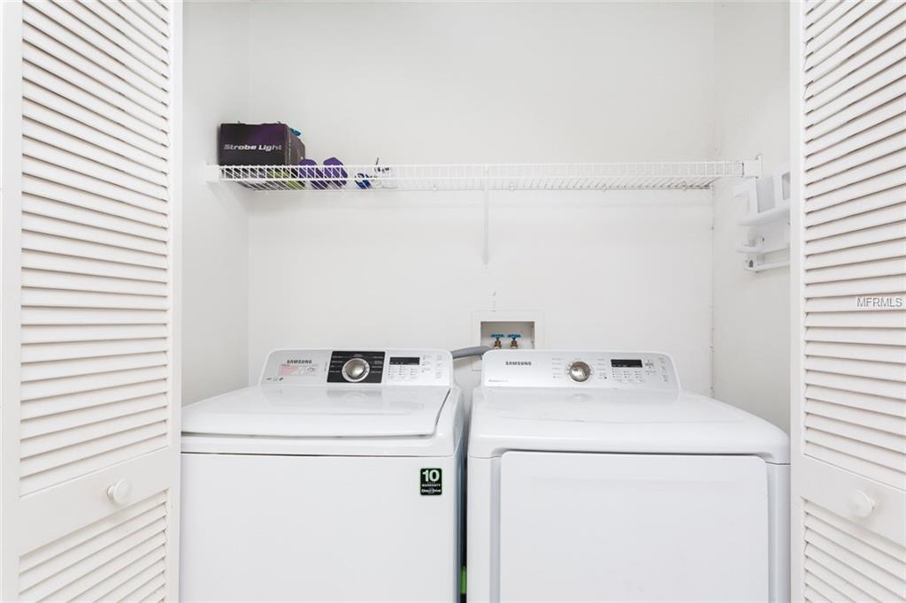 13229 GREENPOINTE DRIVE, ORLANDO, Florida 32824, 3 Bedrooms Bedrooms, 5 Rooms Rooms,2 BathroomsBathrooms,Residential,For sale,GREENPOINTE,O5561108