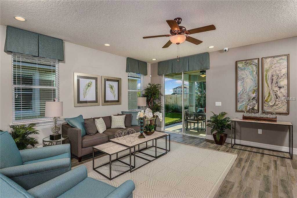 2790 AVIAN LOOP, KISSIMMEE, Florida 34741, 4 Bedrooms Bedrooms, 3 Rooms Rooms,2 BathroomsBathrooms,Residential,For sale,AVIAN,O5561370