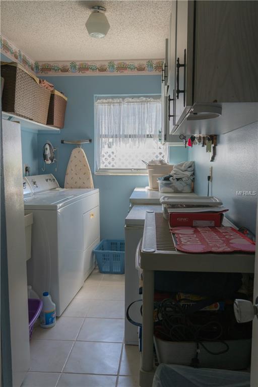 2338 LINWOOD DRIVE, SARASOTA, Florida 34232, 3 Bedrooms Bedrooms, 5 Rooms Rooms,2 BathroomsBathrooms,Residential,For sale,LINWOOD,A4209837