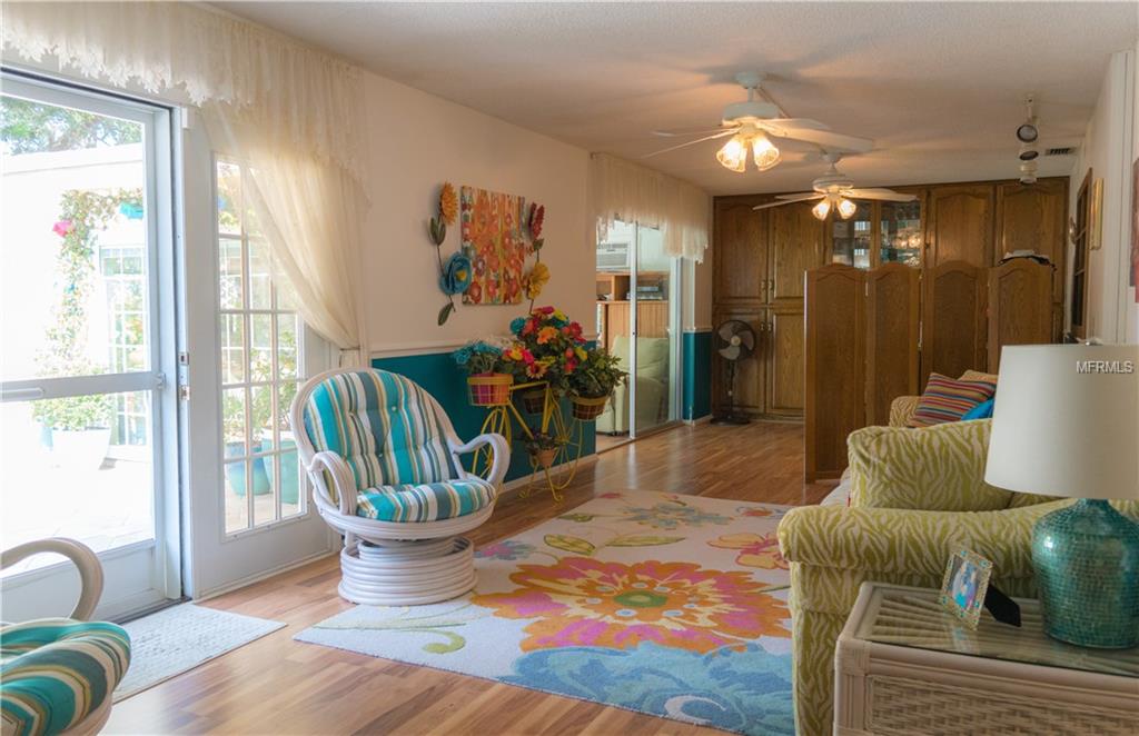 2338 LINWOOD DRIVE, SARASOTA, Florida 34232, 3 Bedrooms Bedrooms, 5 Rooms Rooms,2 BathroomsBathrooms,Residential,For sale,LINWOOD,A4209837