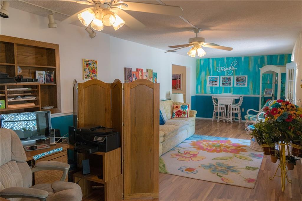 2338 LINWOOD DRIVE, SARASOTA, Florida 34232, 3 Bedrooms Bedrooms, 5 Rooms Rooms,2 BathroomsBathrooms,Residential,For sale,LINWOOD,A4209837