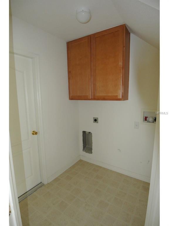 30552 LATOURETTE DRIVE, WESLEY CHAPEL, Florida 33545, 4 Bedrooms Bedrooms, 3 Rooms Rooms,3 BathroomsBathrooms,Residential,For sale,LATOURETTE,W7637818