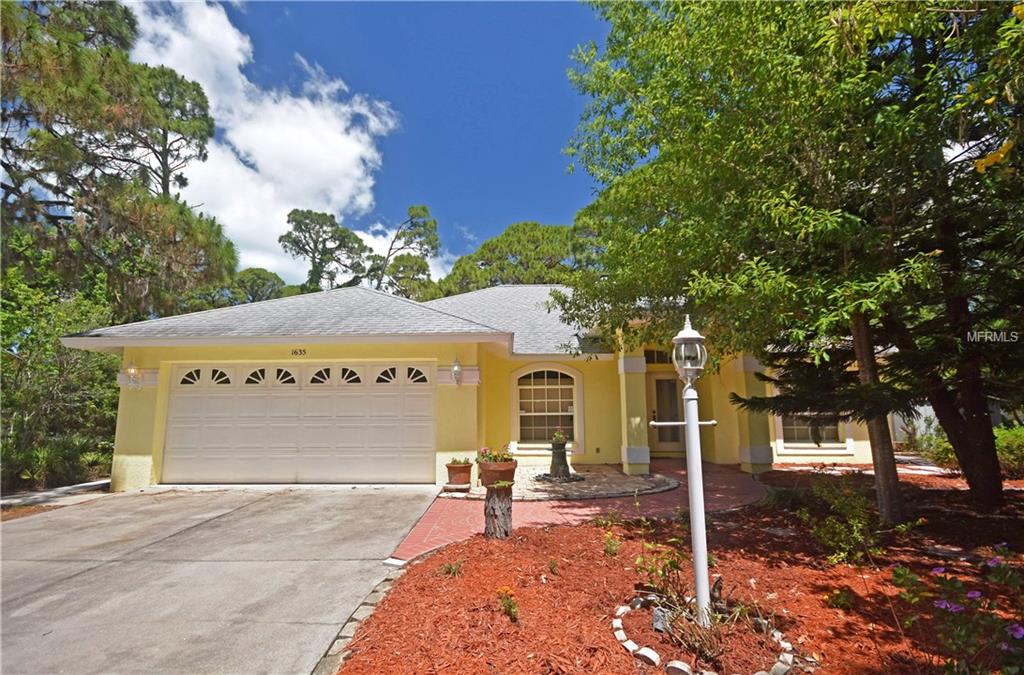 1635 BAYSHORE DRIVE, ENGLEWOOD, Florida 34223, 3 Bedrooms Bedrooms, 6 Rooms Rooms,2 BathroomsBathrooms,Residential,For sale,BAYSHORE,D5918396