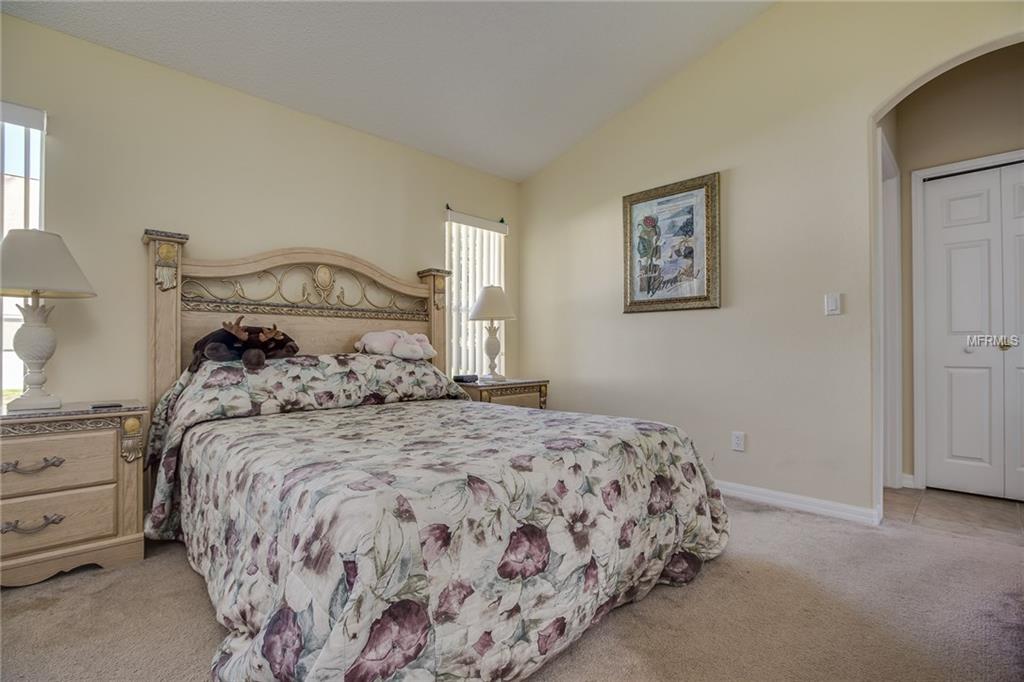 16103 BLOSSOM HILL LOOP, CLERMONT, Florida 34714, 5 Bedrooms Bedrooms, 10 Rooms Rooms,4 BathroomsBathrooms,Residential,For sale,BLOSSOM HILL,G4847078