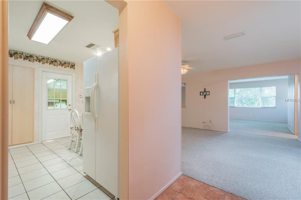 7040 44TH STREET N, PINELLAS PARK, Florida 33781, 2 Bedrooms Bedrooms, 5 Rooms Rooms,2 BathroomsBathrooms,Residential,For sale,44TH,U7834760