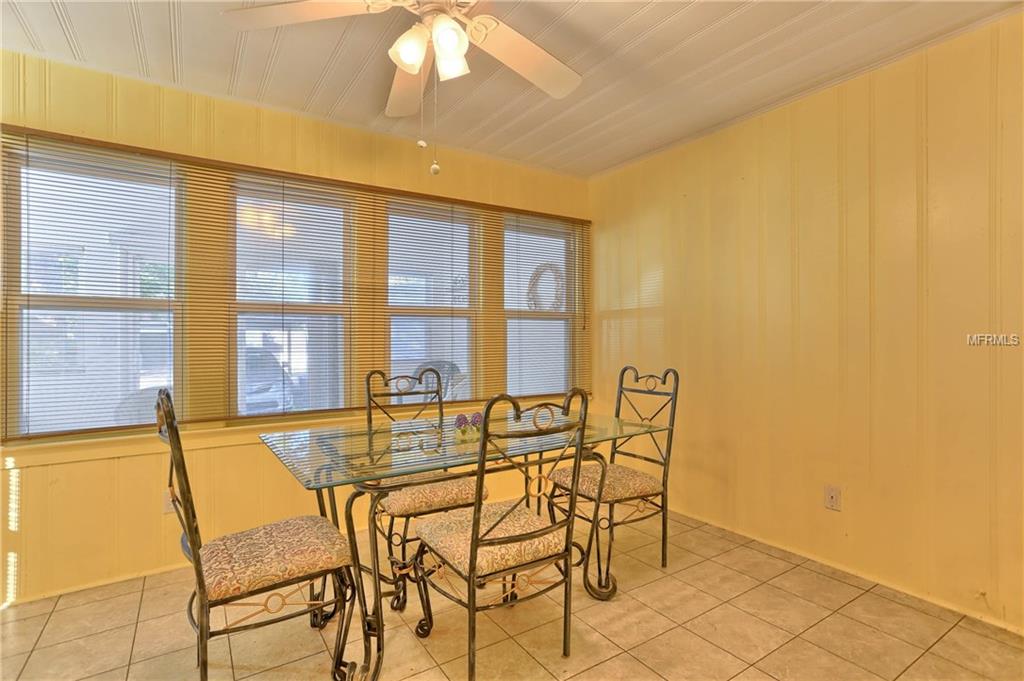 4921 1ST AVENUE N, ST PETERSBURG, Florida 33710, 2 Bedrooms Bedrooms, 3 Rooms Rooms,2 BathroomsBathrooms,Residential,For sale,1ST,U7837080