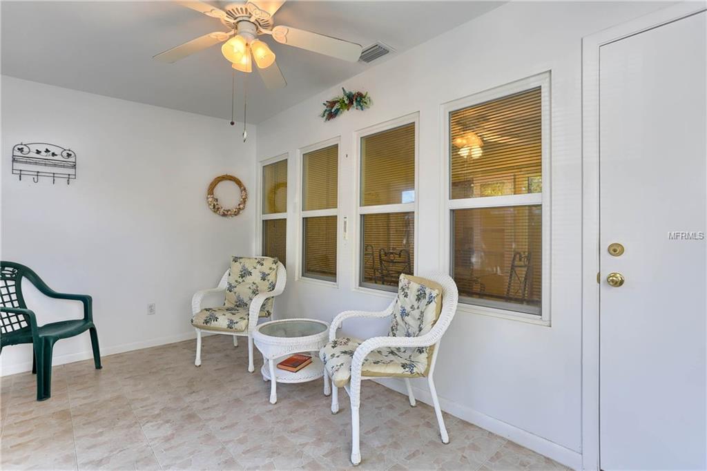 4921 1ST AVENUE N, ST PETERSBURG, Florida 33710, 2 Bedrooms Bedrooms, 3 Rooms Rooms,2 BathroomsBathrooms,Residential,For sale,1ST,U7837080