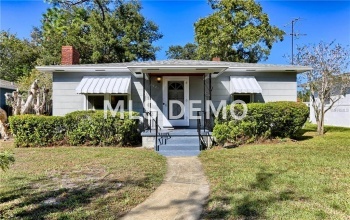 4921 1ST AVENUE N, ST PETERSBURG, Florida 33710, 2 Bedrooms Bedrooms, 3 Rooms Rooms,2 BathroomsBathrooms,Residential,For sale,1ST,U7837080