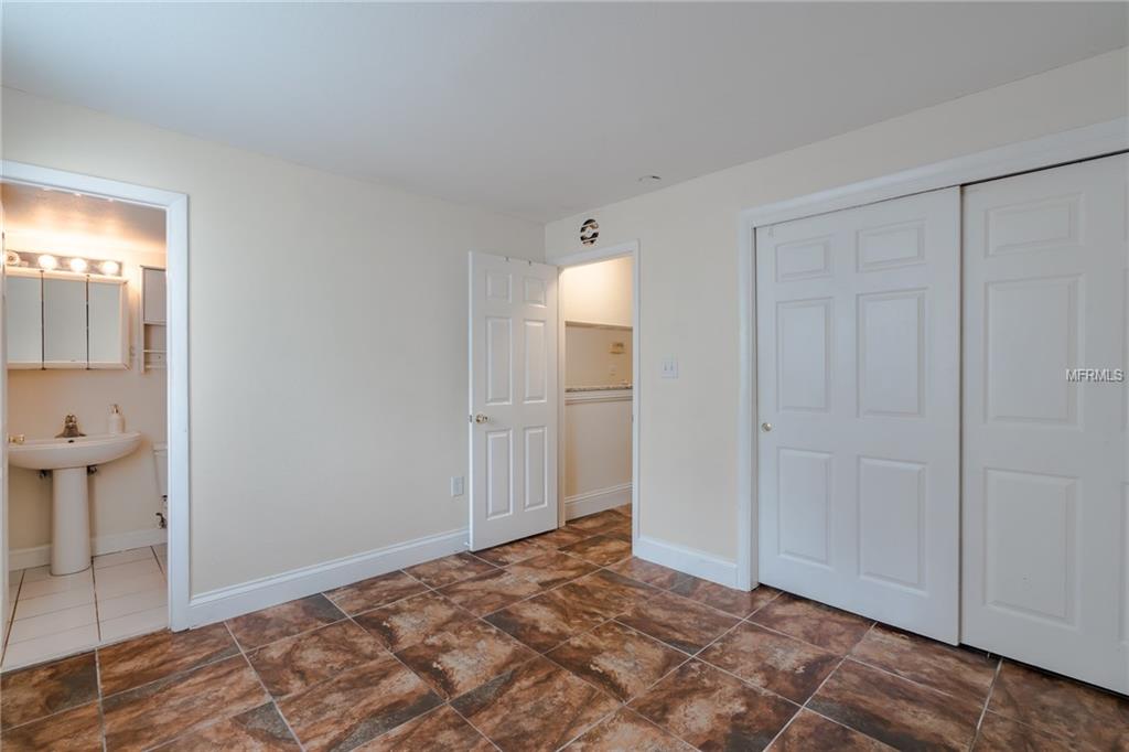 1301 S HOWARD AVENUE, TAMPA, Florida 33606, 1 Bedroom Bedrooms, 3 Rooms Rooms,1 BathroomBathrooms,Residential,For sale,HOWARD,T2920120