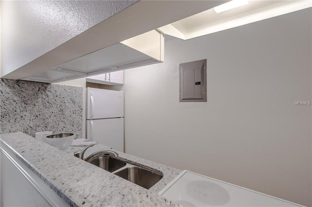 1301 S HOWARD AVENUE, TAMPA, Florida 33606, 1 Bedroom Bedrooms, 3 Rooms Rooms,1 BathroomBathrooms,Residential,For sale,HOWARD,T2920120