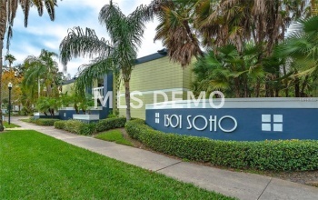 1301 S HOWARD AVENUE, TAMPA, Florida 33606, 1 Bedroom Bedrooms, 3 Rooms Rooms,1 BathroomBathrooms,Residential,For sale,HOWARD,T2920120