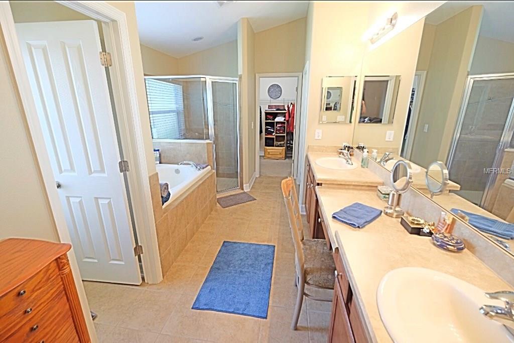 2443 KENCHESTER LOOP, WESLEY CHAPEL, Florida 33543, 5 Bedrooms Bedrooms, 12 Rooms Rooms,4 BathroomsBathrooms,Residential,For sale,KENCHESTER,T2923672