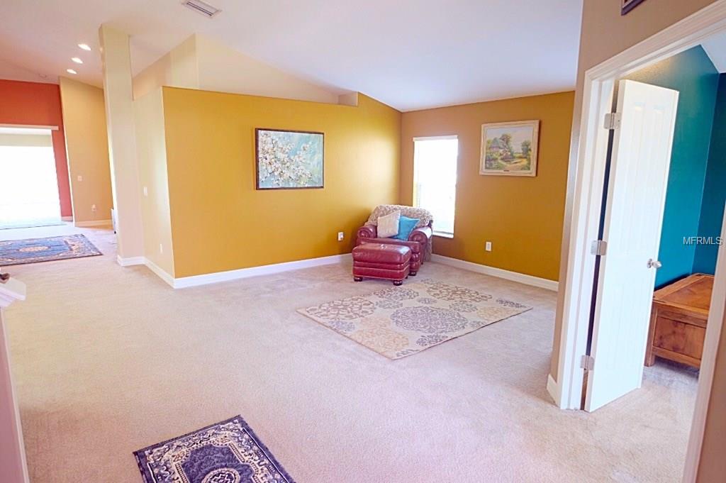 2443 KENCHESTER LOOP, WESLEY CHAPEL, Florida 33543, 5 Bedrooms Bedrooms, 12 Rooms Rooms,4 BathroomsBathrooms,Residential,For sale,KENCHESTER,T2923672