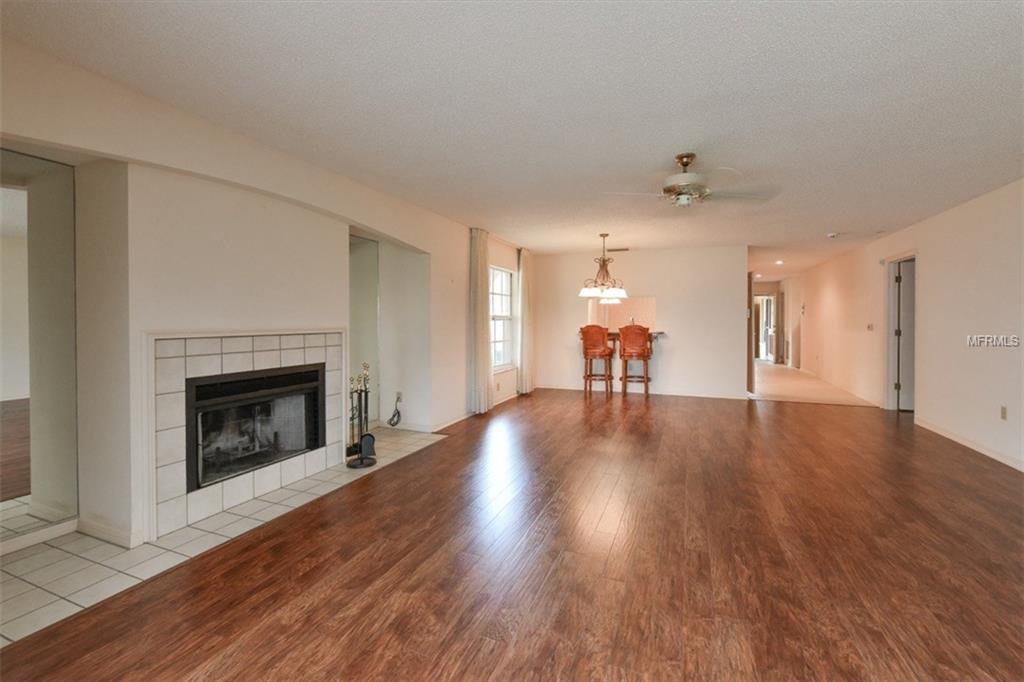 4425 OAKLEY GREENE, SARASOTA, Florida 34235, 2 Bedrooms Bedrooms, 5 Rooms Rooms,2 BathroomsBathrooms,Residential,For sale,OAKLEY GREENE,A4207674