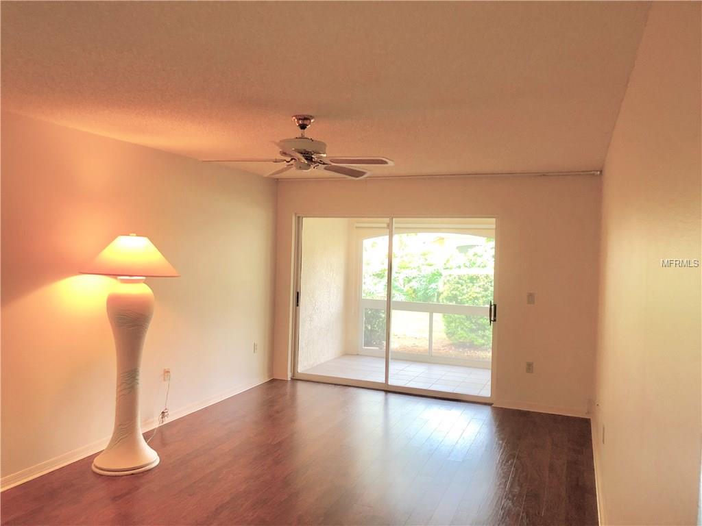 4425 OAKLEY GREENE, SARASOTA, Florida 34235, 2 Bedrooms Bedrooms, 5 Rooms Rooms,2 BathroomsBathrooms,Residential,For sale,OAKLEY GREENE,A4207674