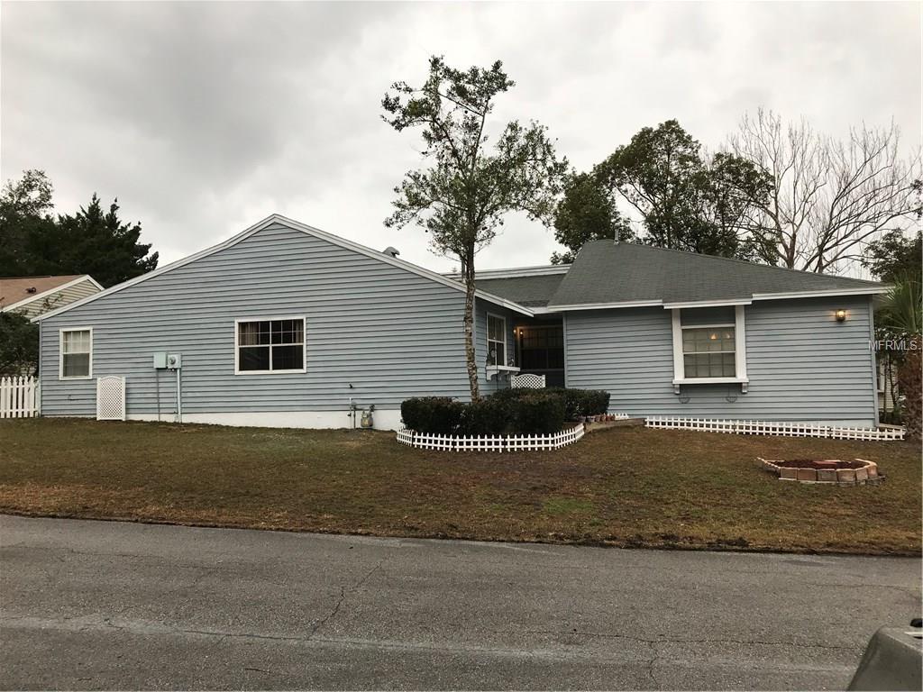 1360 LANDRY CIRCLE, LONGWOOD, Florida 32750, 2 Bedrooms Bedrooms, 5 Rooms Rooms,2 BathroomsBathrooms,Residential,For sale,LANDRY,O5559951