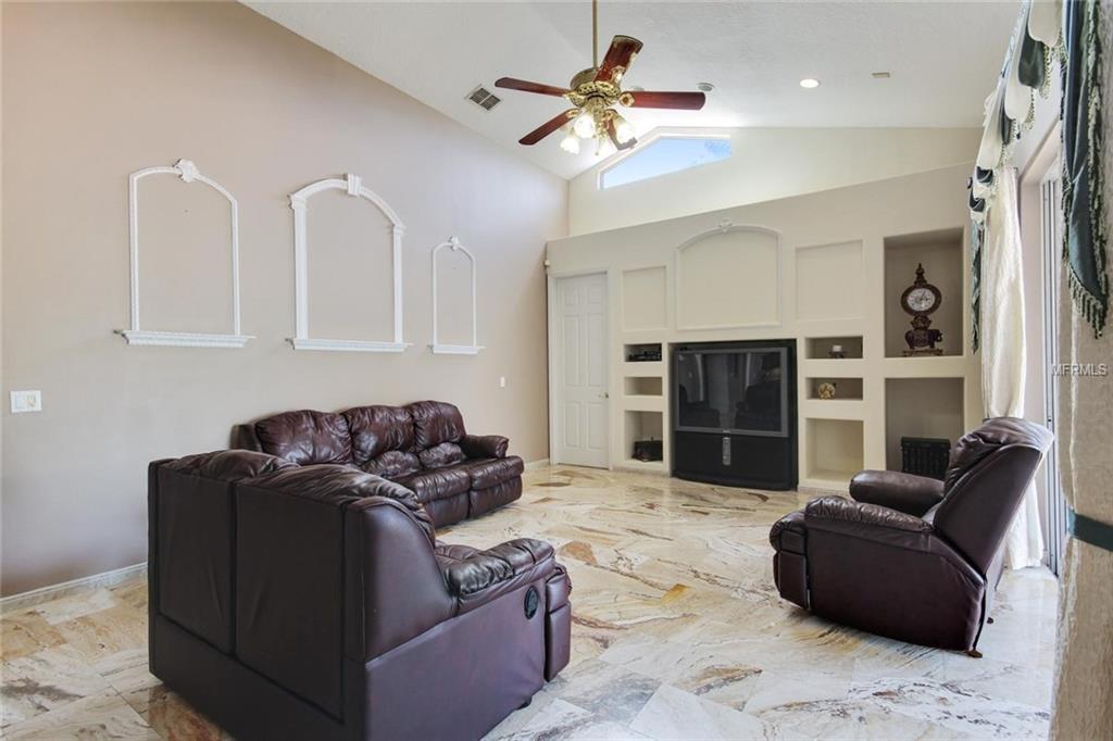 9079 HERITAGE BAY CIRCLE, ORLANDO, Florida 32836, 4 Bedrooms Bedrooms, 6 Rooms Rooms,3 BathroomsBathrooms,Residential,For sale,HERITAGE BAY,O5560786