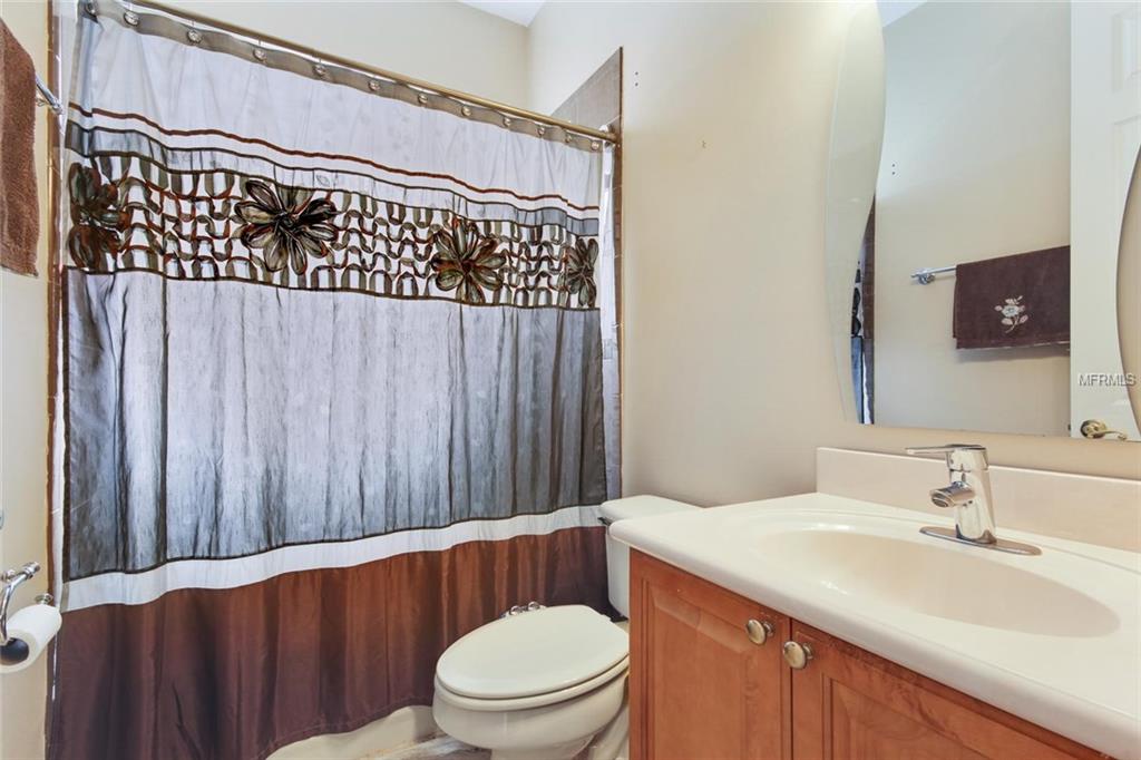 9079 HERITAGE BAY CIRCLE, ORLANDO, Florida 32836, 4 Bedrooms Bedrooms, 6 Rooms Rooms,3 BathroomsBathrooms,Residential,For sale,HERITAGE BAY,O5560786