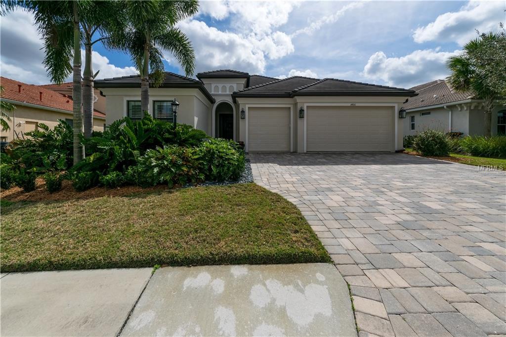 LAKEWOOD RANCH, Florida 34202, 4 Bedrooms Bedrooms, 6 Rooms Rooms,3 BathroomsBathrooms,Residential,For sale,A4209598