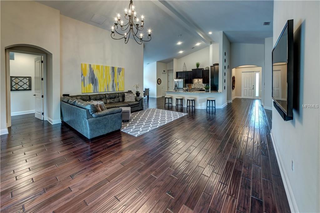 LAKEWOOD RANCH, Florida 34202, 4 Bedrooms Bedrooms, 6 Rooms Rooms,3 BathroomsBathrooms,Residential,For sale,A4209598