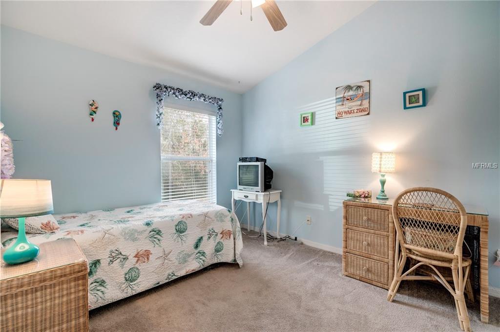 9207 MEADOWMONT COURT, TAMPA, Florida 33626, 3 Bedrooms Bedrooms, 7 Rooms Rooms,2 BathroomsBathrooms,Residential,For sale,MEADOWMONT,U7847264