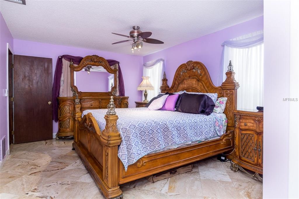 DUNEDIN, Florida 34698, 3 Bedrooms Bedrooms, 8 Rooms Rooms,2 BathroomsBathrooms,Residential,For sale,U7847592