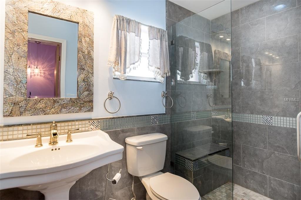 DUNEDIN, Florida 34698, 3 Bedrooms Bedrooms, 8 Rooms Rooms,2 BathroomsBathrooms,Residential,For sale,U7847592