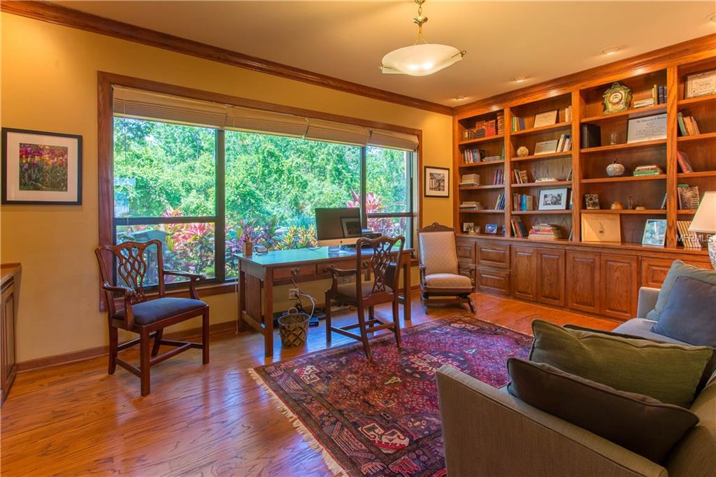 3810 KINSLEY PLACE, WINTER PARK, Florida 32792, 4 Bedrooms Bedrooms, 10 Rooms Rooms,3 BathroomsBathrooms,Residential,For sale,KINSLEY,O5509233