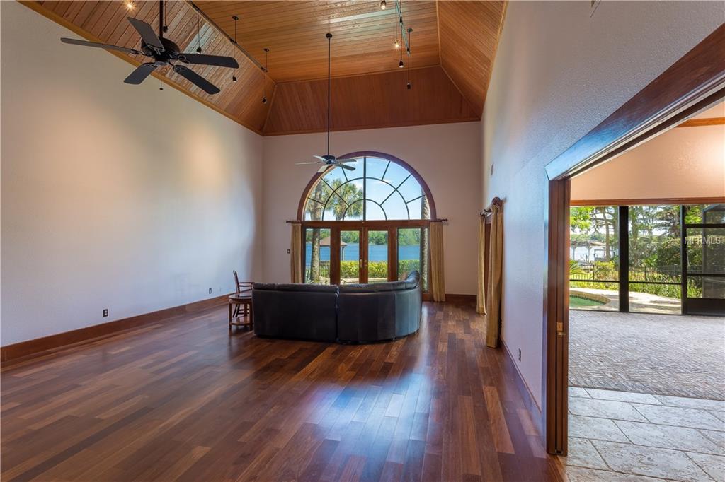 3810 KINSLEY PLACE, WINTER PARK, Florida 32792, 4 Bedrooms Bedrooms, 10 Rooms Rooms,3 BathroomsBathrooms,Residential,For sale,KINSLEY,O5509233