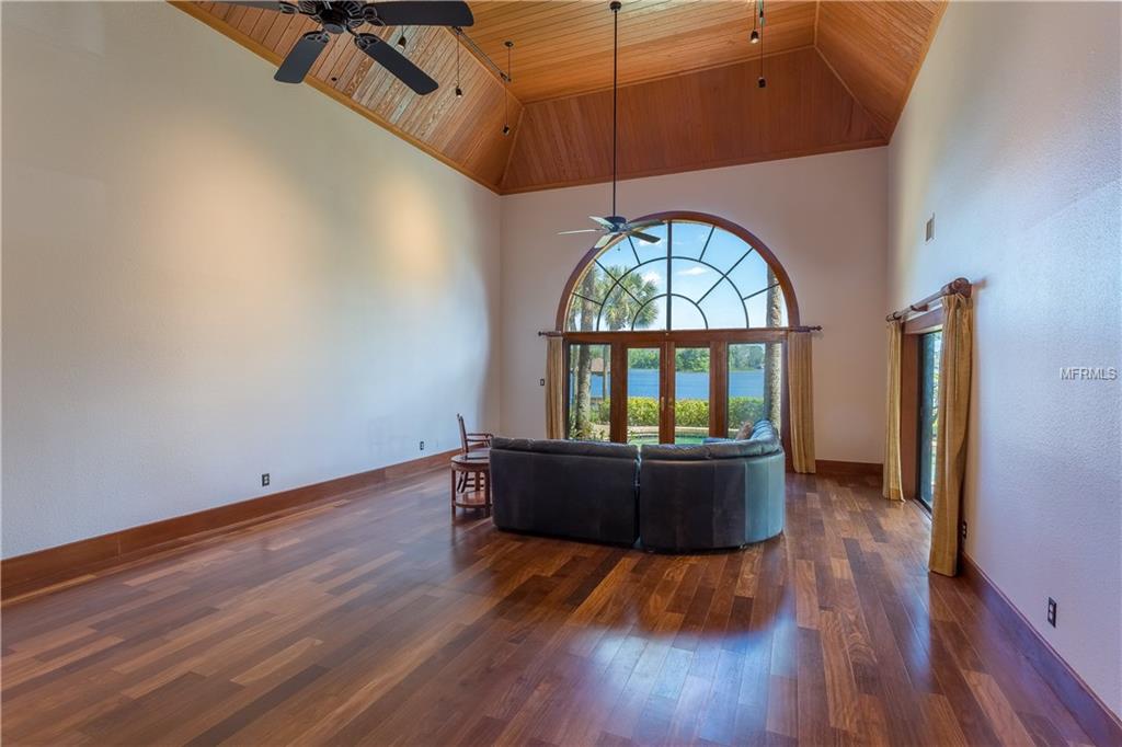 3810 KINSLEY PLACE, WINTER PARK, Florida 32792, 4 Bedrooms Bedrooms, 10 Rooms Rooms,3 BathroomsBathrooms,Residential,For sale,KINSLEY,O5509233