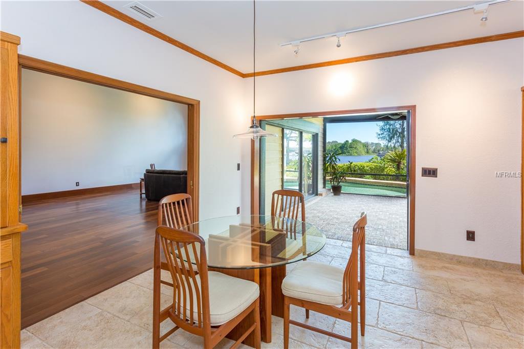 3810 KINSLEY PLACE, WINTER PARK, Florida 32792, 4 Bedrooms Bedrooms, 10 Rooms Rooms,3 BathroomsBathrooms,Residential,For sale,KINSLEY,O5509233