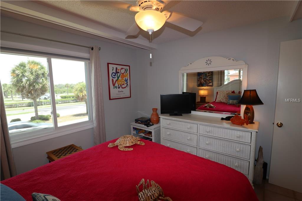 18720 GULF BOULEVARD, INDIAN SHORES, Florida 33785, 2 Bedrooms Bedrooms, 4 Rooms Rooms,2 BathroomsBathrooms,Residential,For sale,GULF,U7832131