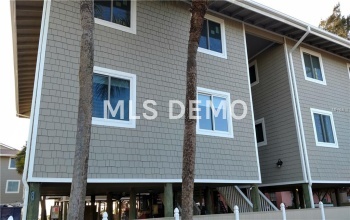 18720 GULF BOULEVARD, INDIAN SHORES, Florida 33785, 2 Bedrooms Bedrooms, 4 Rooms Rooms,2 BathroomsBathrooms,Residential,For sale,GULF,U7832131