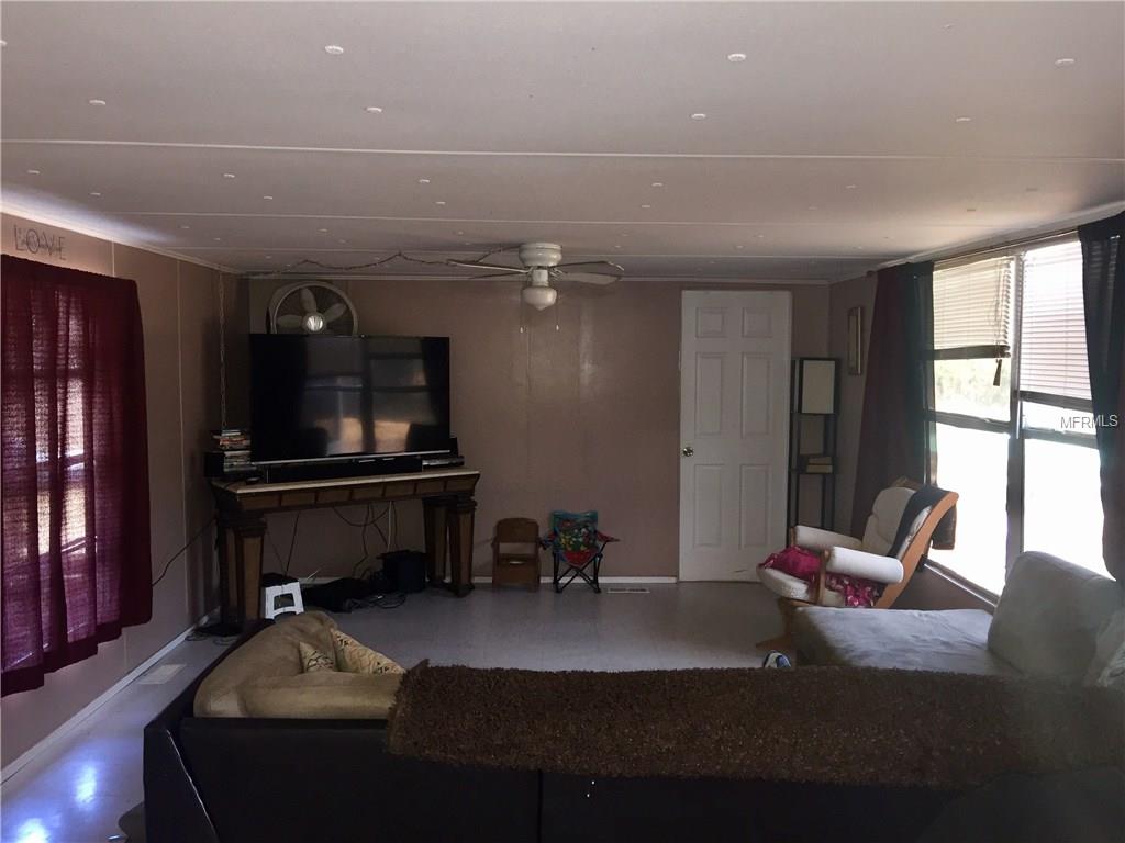 4544 FOX RIDGE BOULEVARD, WESLEY CHAPEL, Florida 33543, 3 Bedrooms Bedrooms, 6 Rooms Rooms,2 BathroomsBathrooms,Residential,For sale,FOX RIDGE,T2908114