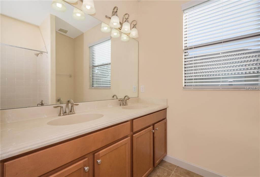 1368 PALMETTO DUNES STREET, DAVENPORT, Florida 33897, 4 Bedrooms Bedrooms, 9 Rooms Rooms,3 BathroomsBathrooms,Residential,For sale,PALMETTO DUNES,O5544519