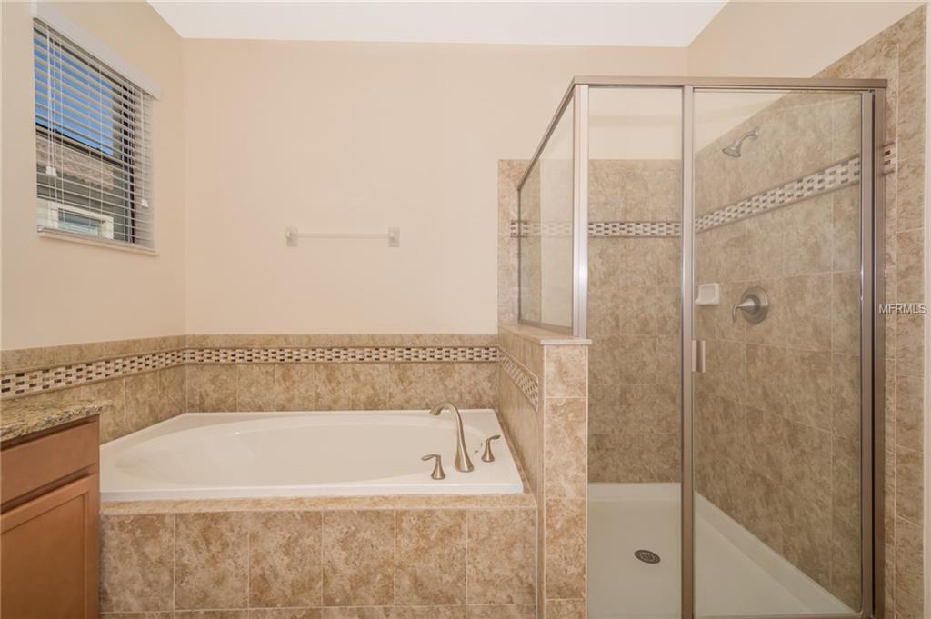 1368 PALMETTO DUNES STREET, DAVENPORT, Florida 33897, 4 Bedrooms Bedrooms, 9 Rooms Rooms,3 BathroomsBathrooms,Residential,For sale,PALMETTO DUNES,O5544519