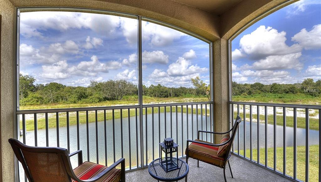 8372 ENCLAVE WAY, SARASOTA, Florida 34243, 3 Bedrooms Bedrooms, 7 Rooms Rooms,2 BathroomsBathrooms,Residential,For sale,ENCLAVE,T2925979