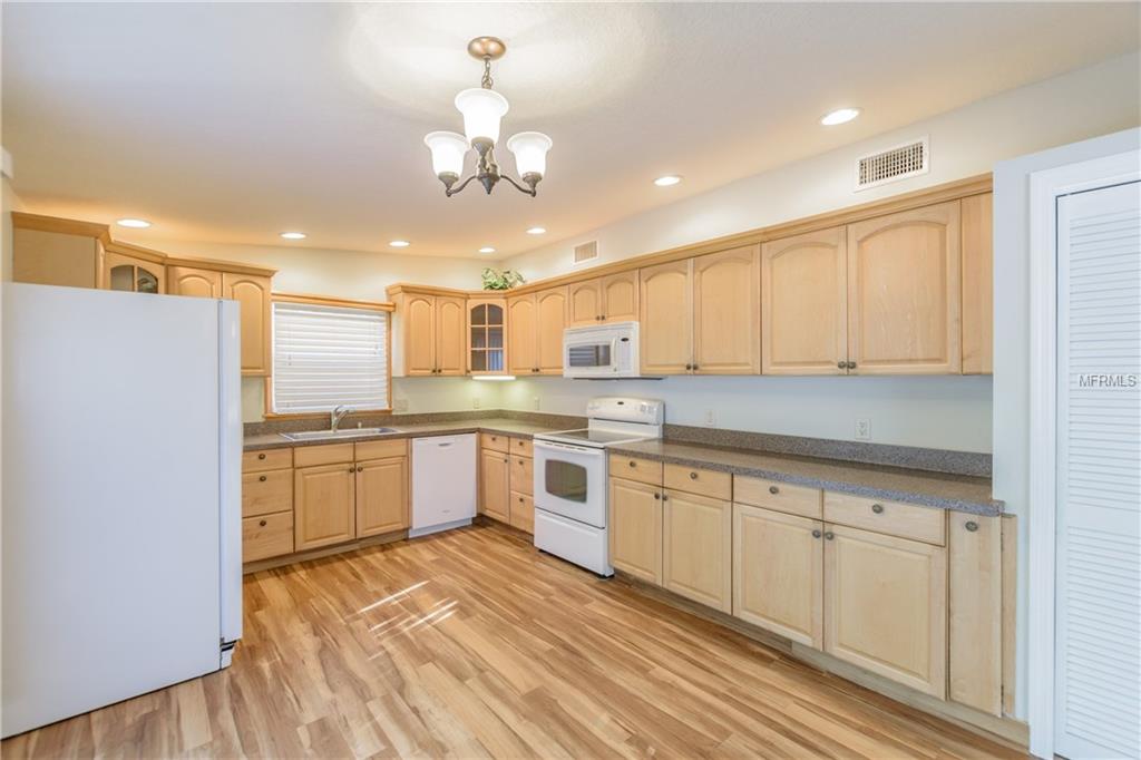 6828 DRIFTWOOD DRIVE, HUDSON, Florida 34667, 3 Bedrooms Bedrooms, 3 Rooms Rooms,2 BathroomsBathrooms,Residential,For sale,DRIFTWOOD,T2926525