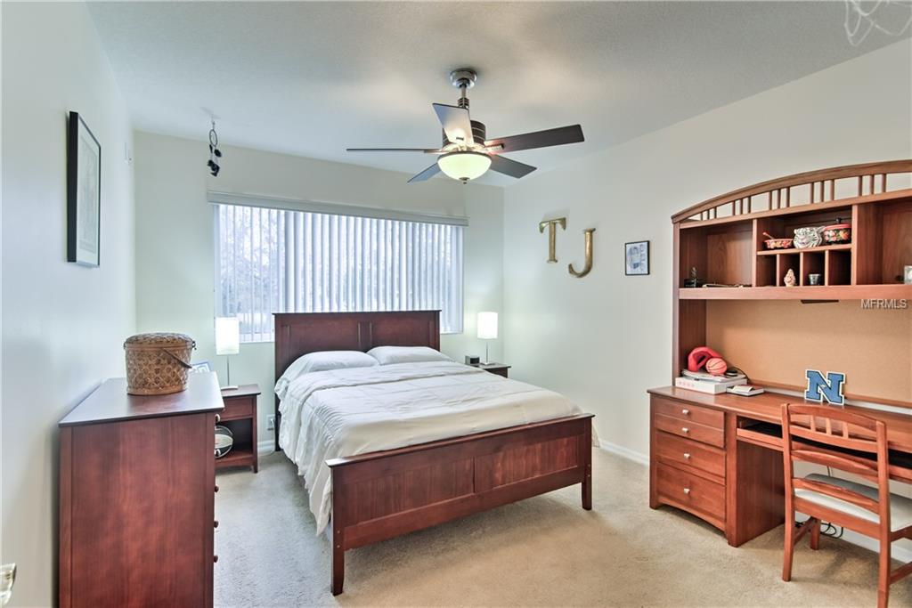 6106 KINGBIRD MANOR DR, LITHIA, Florida 33547, 3 Bedrooms Bedrooms, 7 Rooms Rooms,3 BathroomsBathrooms,Residential,For sale,KINGBIRD MANOR DR,T2926974